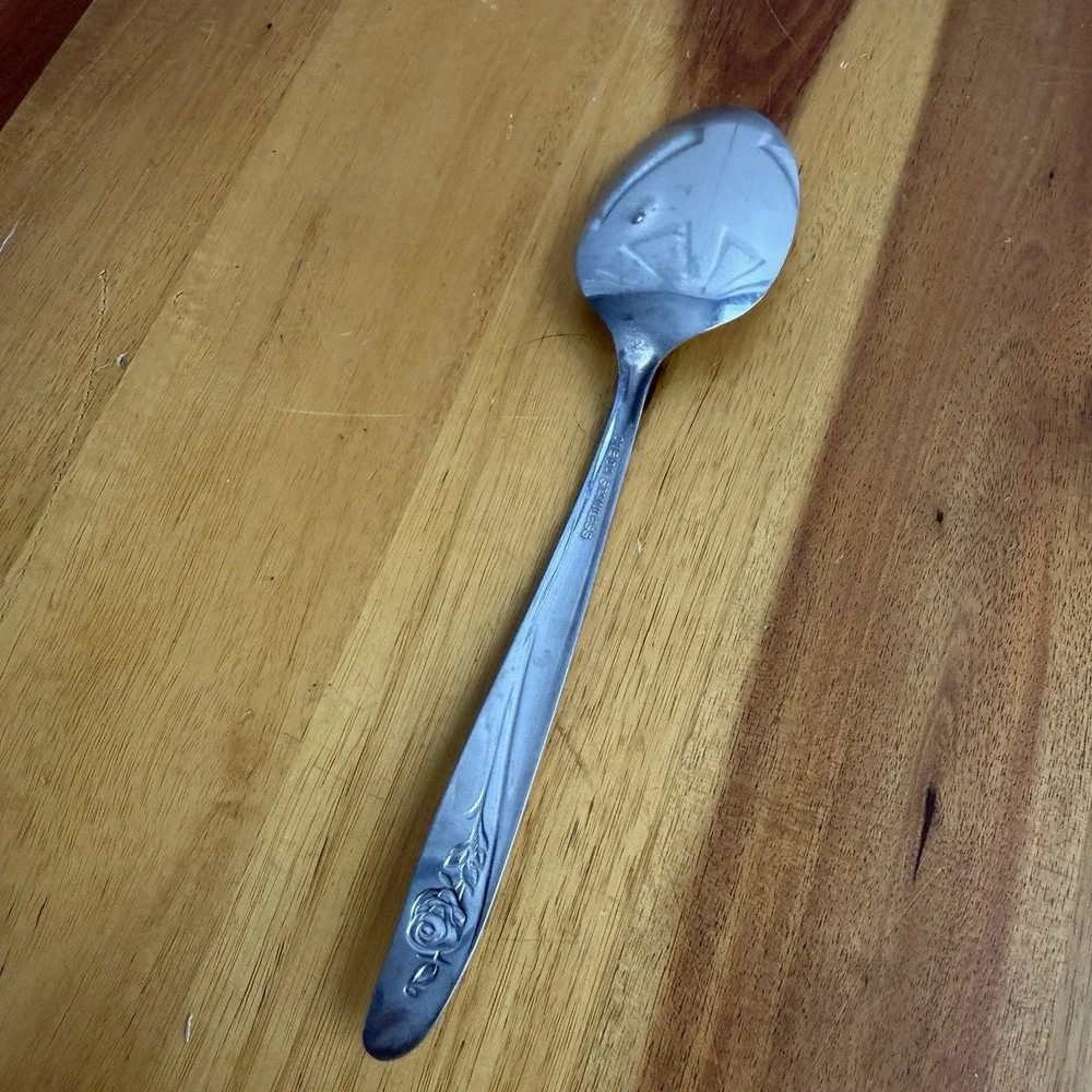 Oneida Roseanne‎ Stainless Steel Floral Spoon Kitchen Dining Replacement